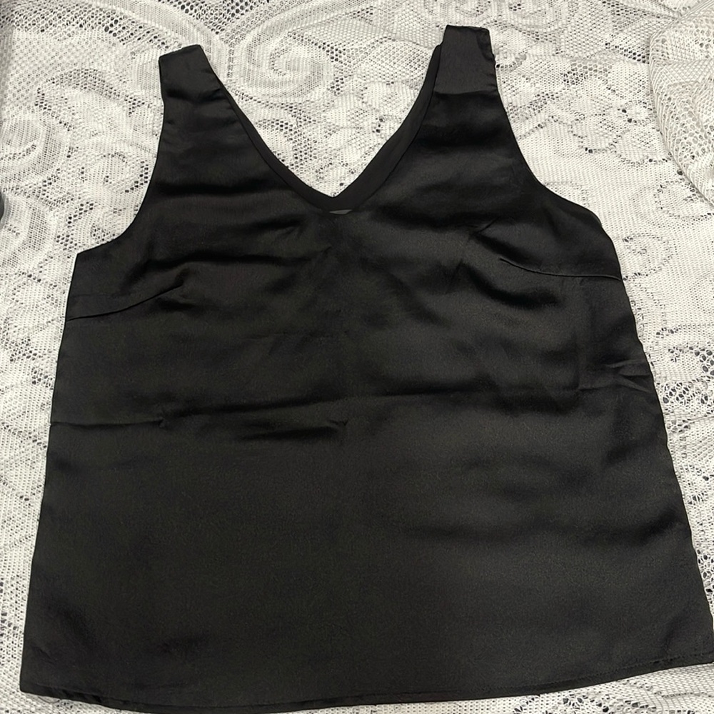 🍎Lulus - Black Silk Tank